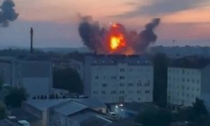 俄大举轰炸乌军工企业回应“蛛网”行动 乌总统：袭击几覆盖全境